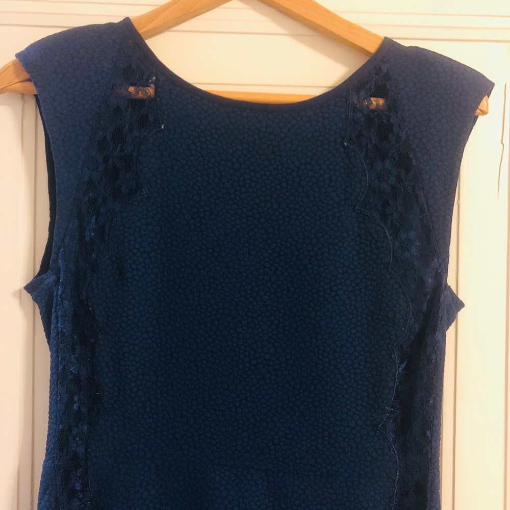 Fate Navy lightweight dress with lace detail